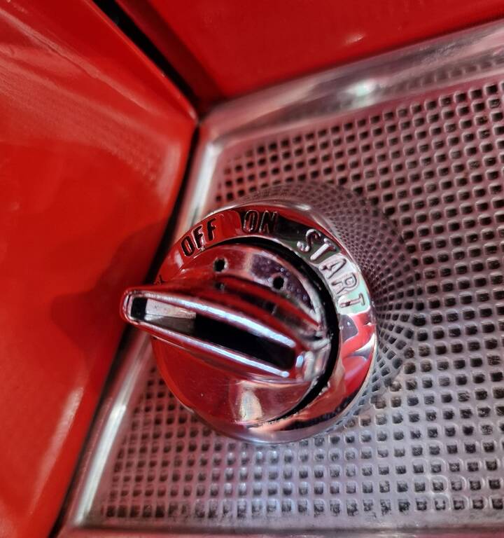 Image 72/144 of Chevrolet Bel Air Hardtop Coupe (1957)