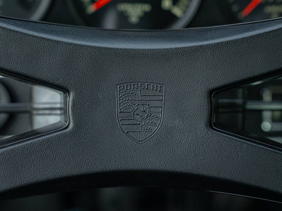 Image 47/50 of Porsche 911 2.2 S (1971)