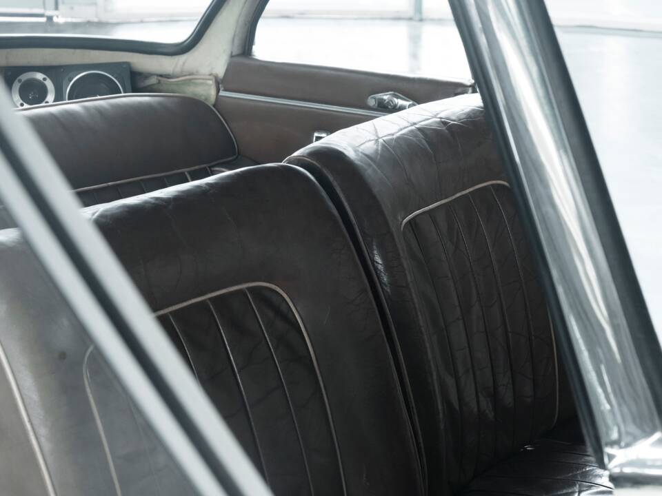 Bild 37/50 von BMW 503 (1959)