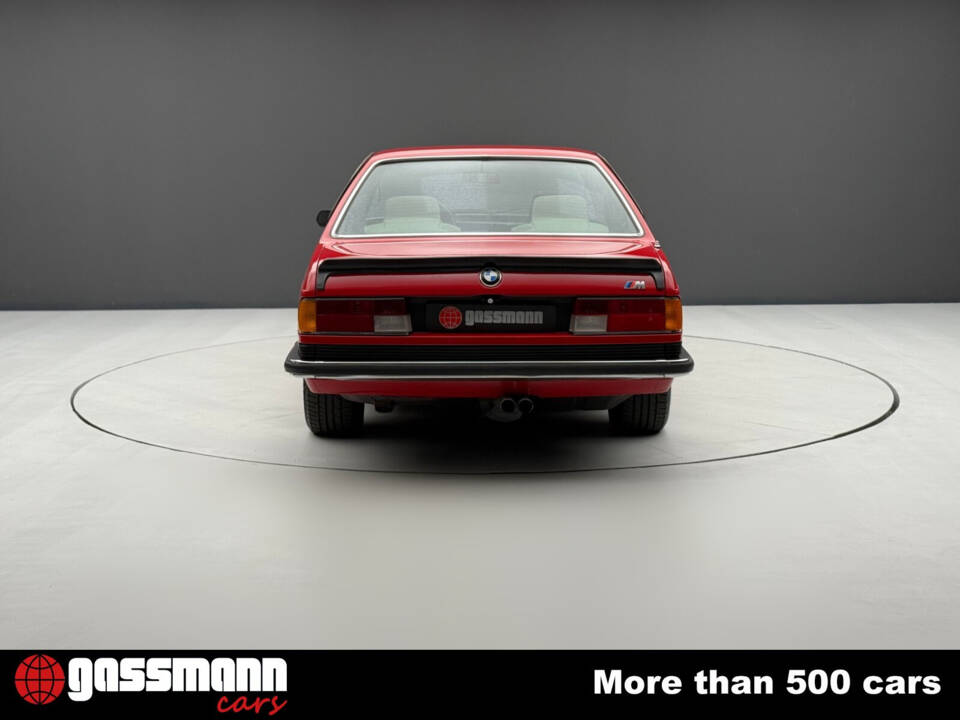 Image 7/15 de BMW M 635 CSi (1985)