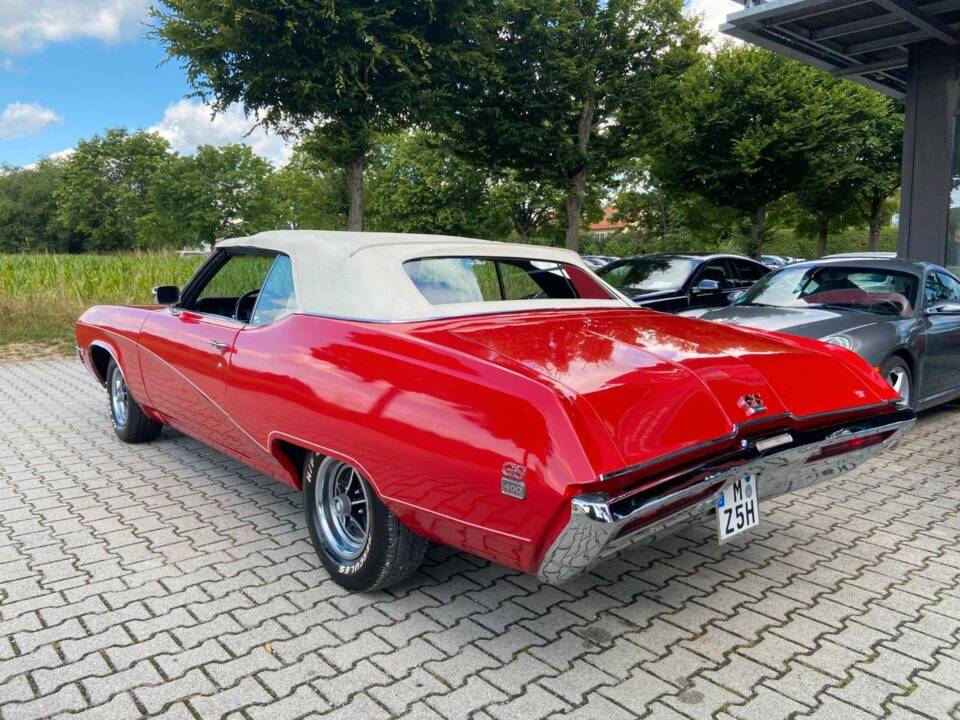 Image 14/16 of Buick GS 400 (1969)