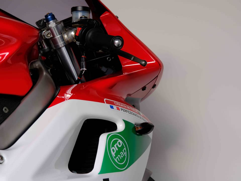 Image 93/94 of Bimota 500 V-Due (2003)