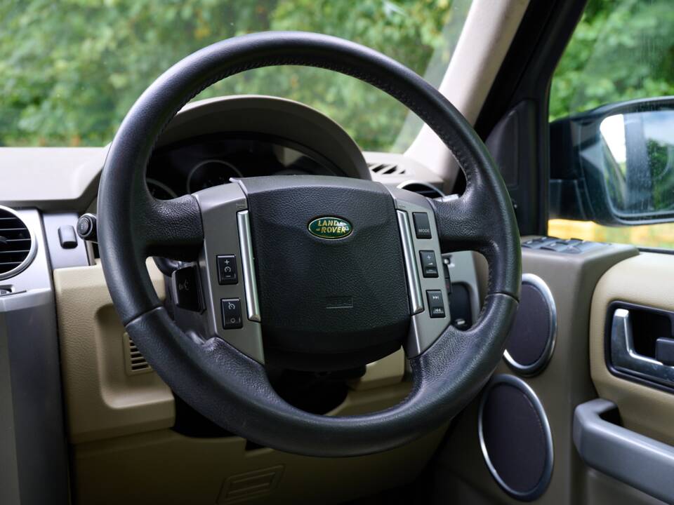 Image 18/50 of Land Rover Discovery (2008)