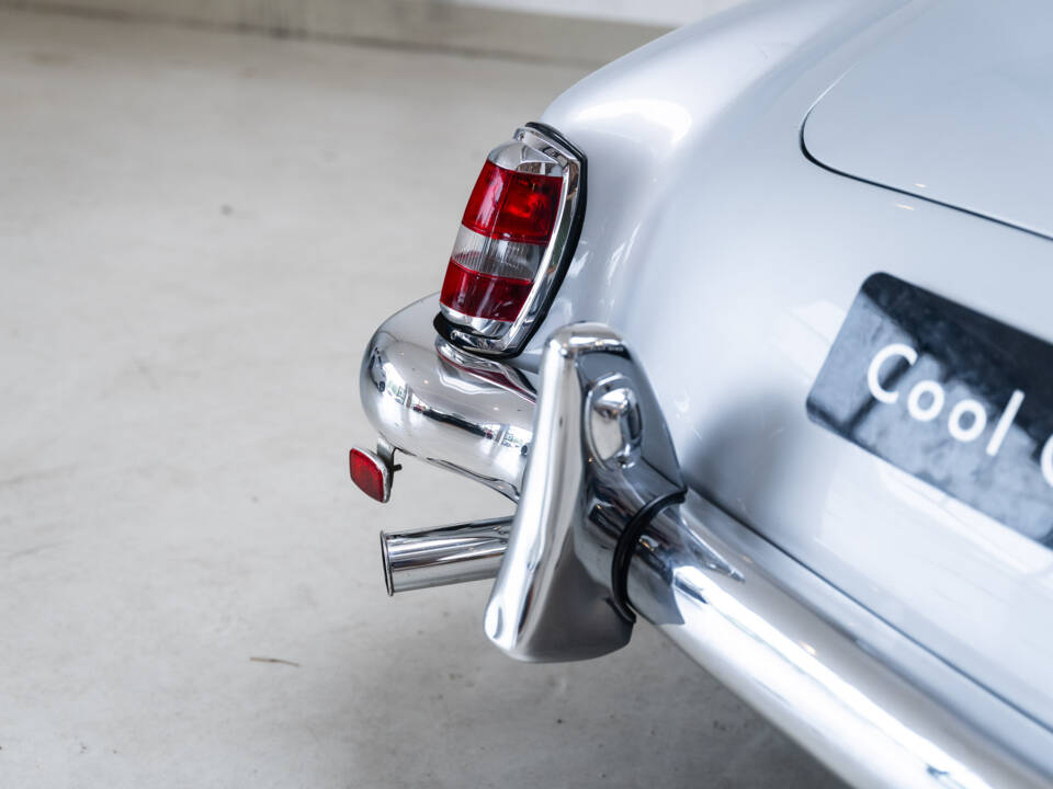 Image 28/36 de Mercedes-Benz 190 SL (1959)