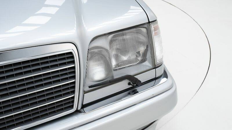 Bild 11/15 von Mercedes-Benz E 36 AMG (1995)