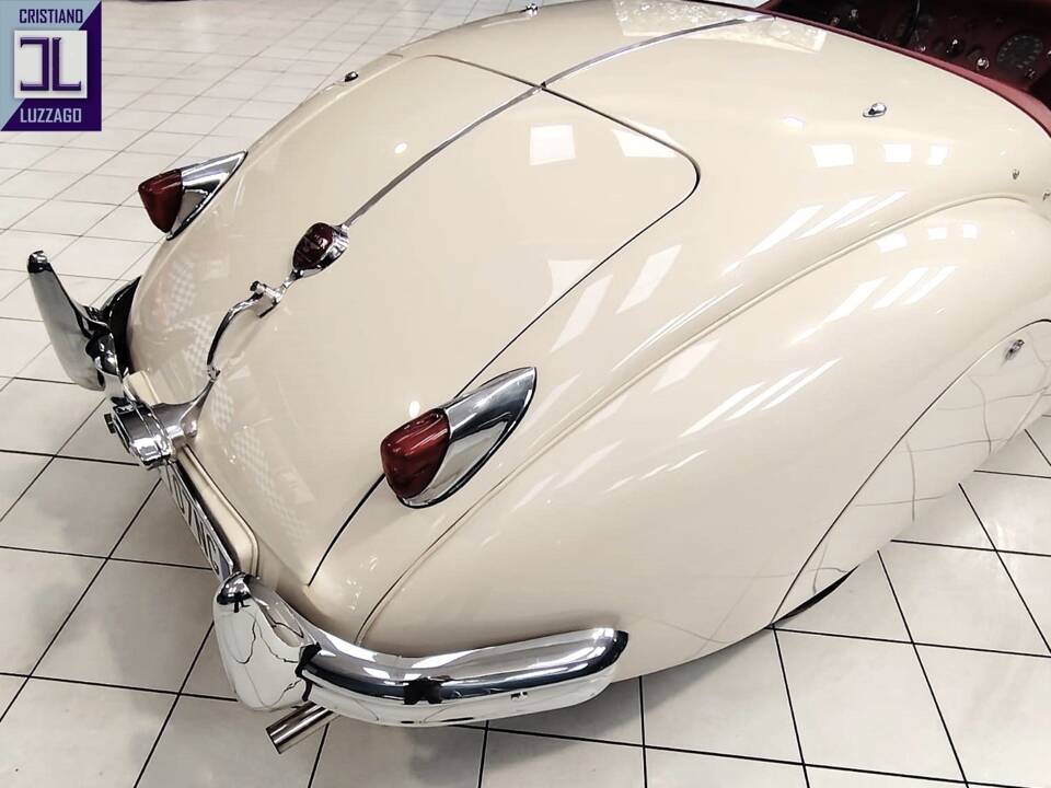 Image 10/74 of Jaguar XK 140 OTS (1956)