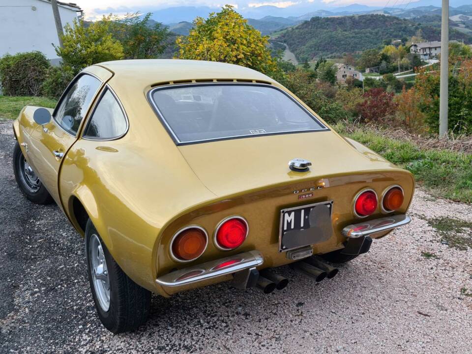 Bild 5/11 von Opel GT 1900 (1969)