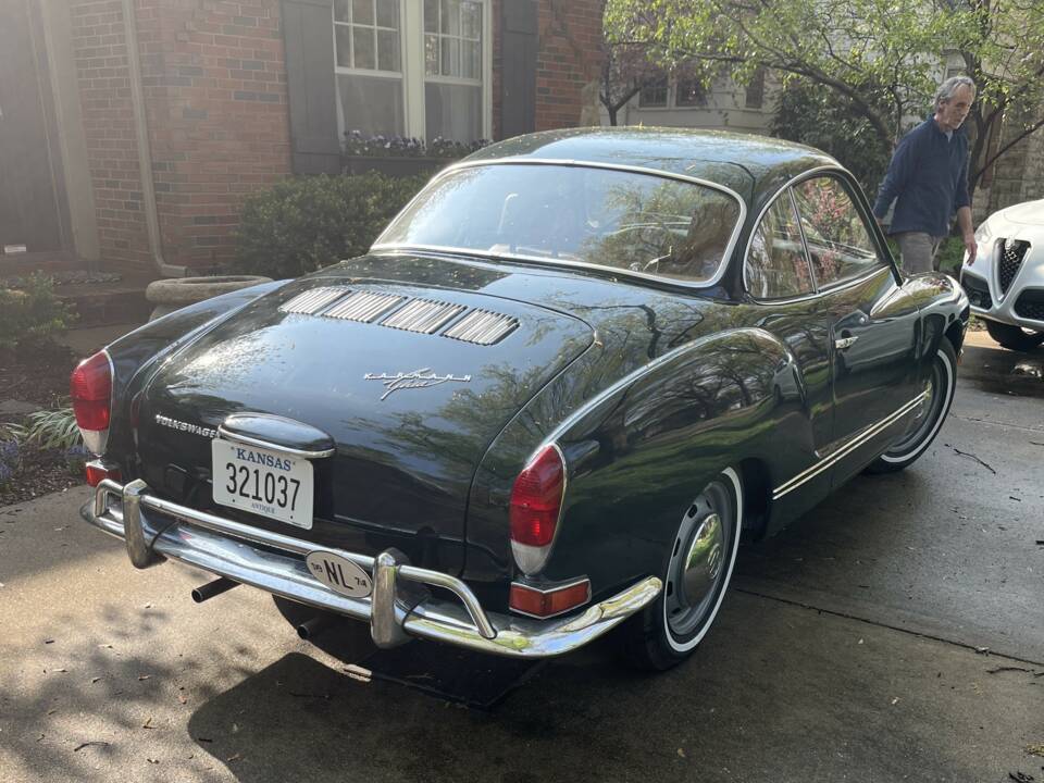Imagen 3/5 de Volkswagen Karmann Ghia 1600 (1971)