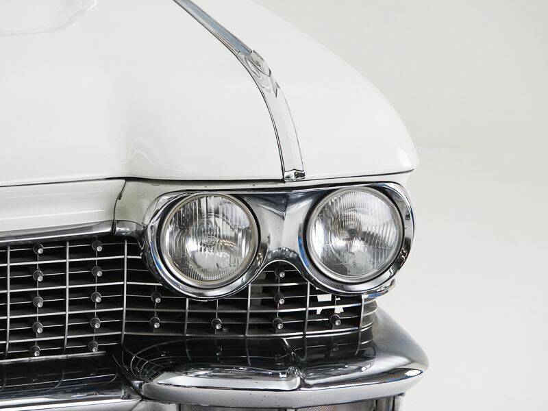 Image 15/15 of Cadillac 62 Convertible (1960)