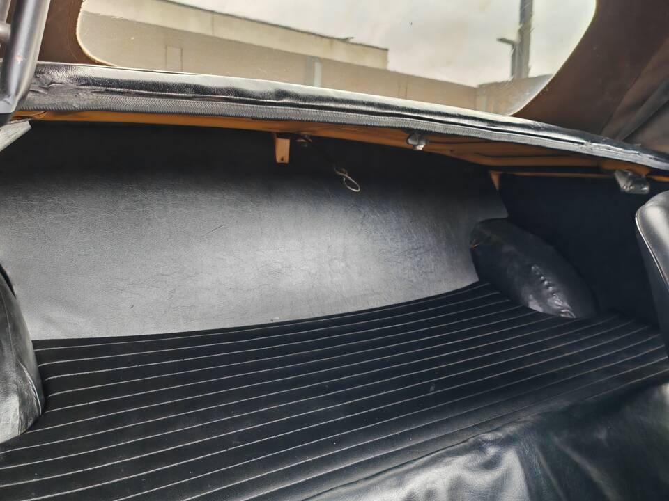 Afbeelding 37/45 van FIAT 850 Sport Spider (1969)