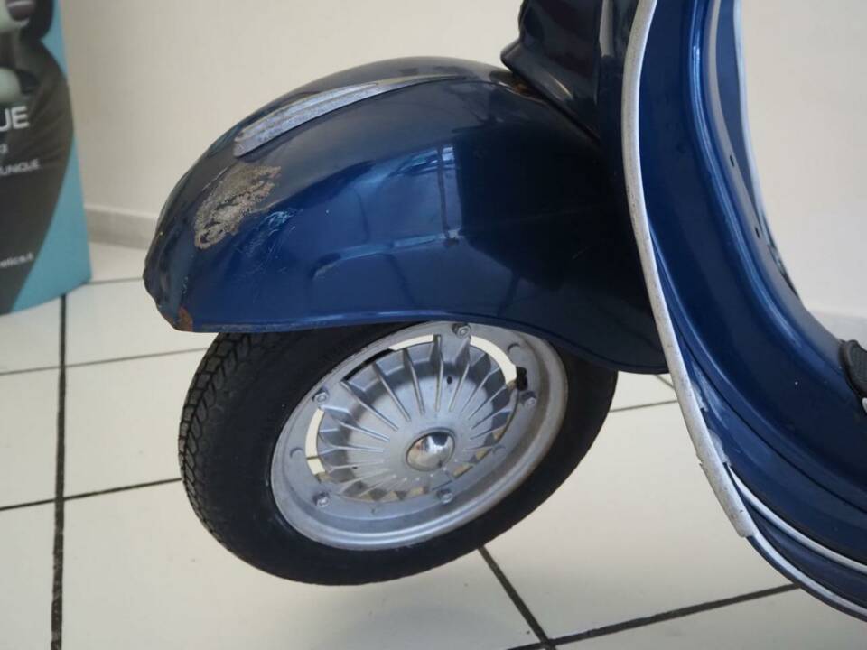 Image 23/28 of Piaggio Vespa 125 Primavera (1974)
