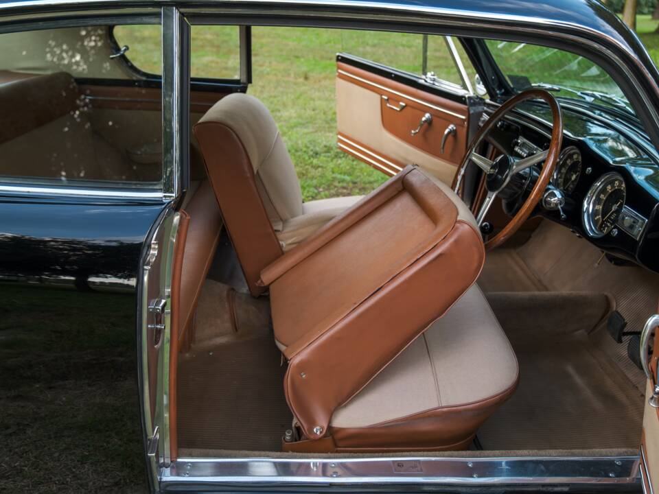 Image 69/97 of Lancia Aurelia B20 GT 2500 (1957)