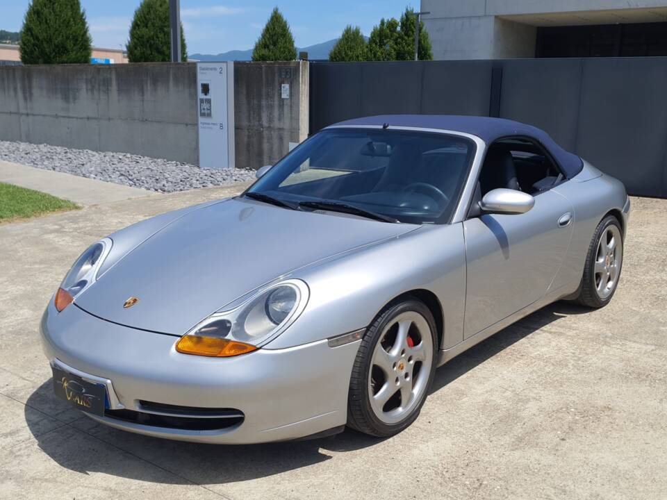 Image 12/31 de Porsche 911 Carrera (2000)