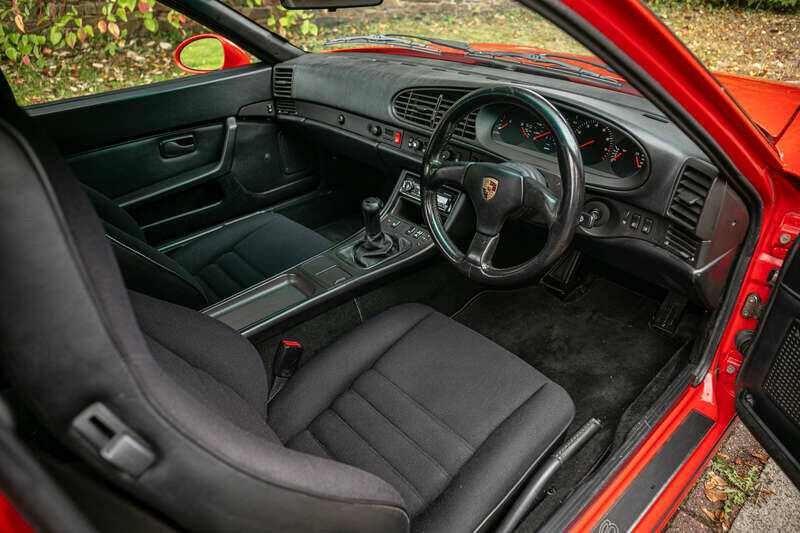 Imagen 2/45 de Porsche 968 CS (1993)