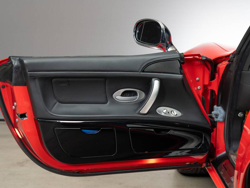 Bild 30/40 von BMW Z8 (2002)