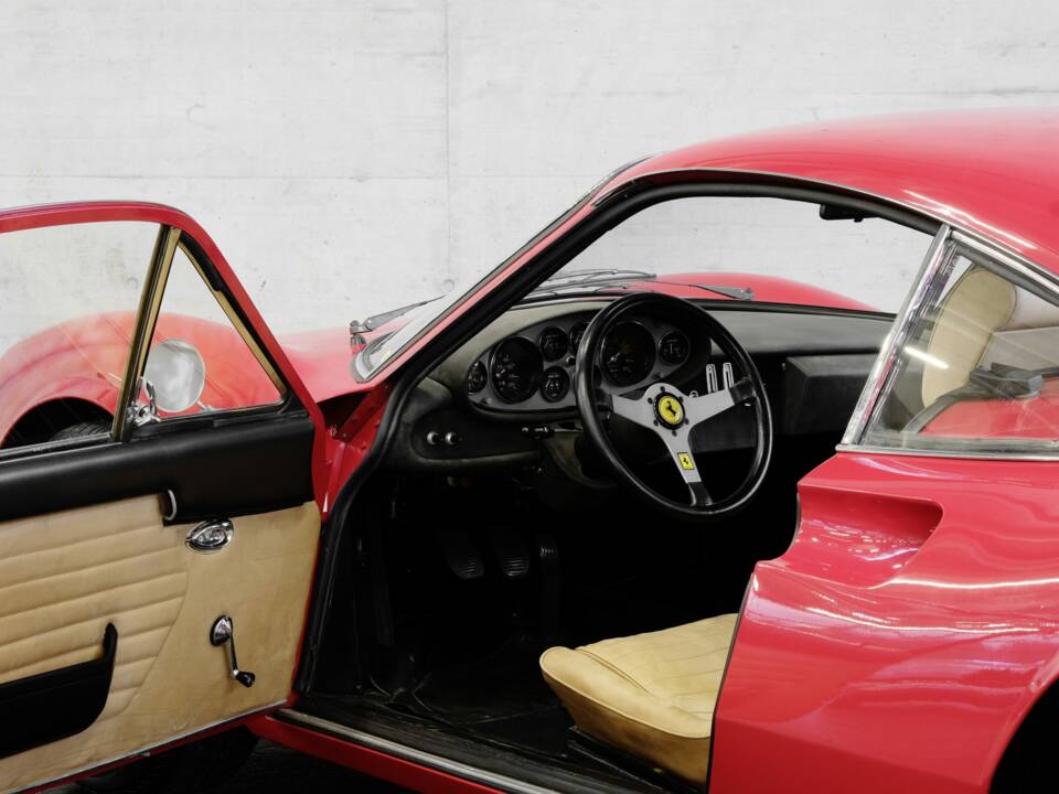 Bild 35/50 von Ferrari Dino 246 GT (1969)