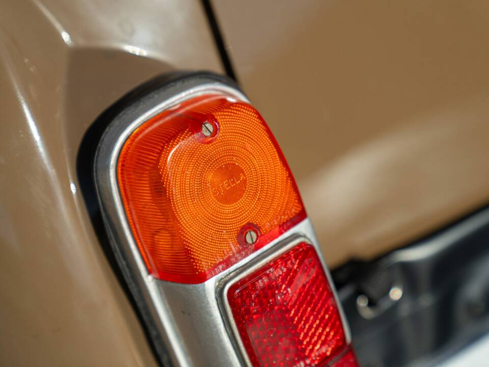 Bild 16/50 von FIAT 1100-103 Familiare Viotti (1954)