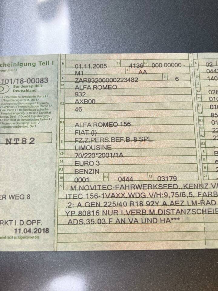 Imagen 52/62 de Alfa Romeo 156 3.2 V6 GTA (2005)