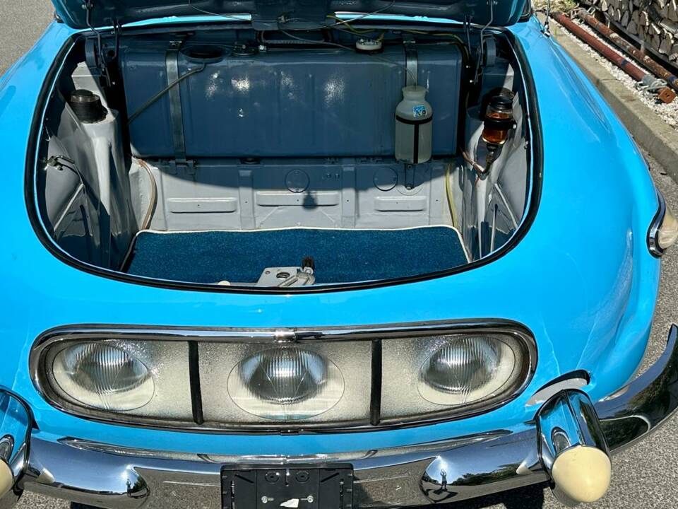 Image 15/17 de Tatra 603 Tatraplan (1959)