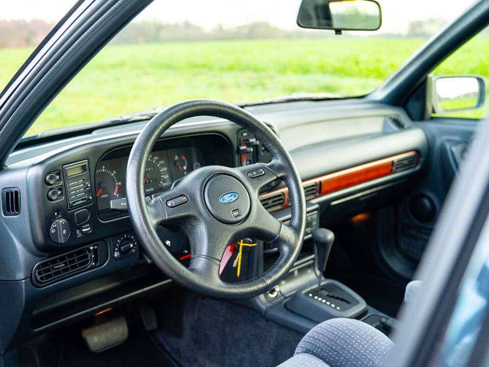 Imagen 24/55 de Ford Scorpio 2,9i (1991)