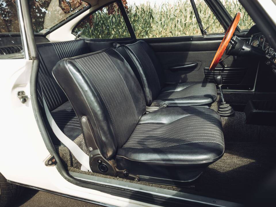 Bild 65/70 von BMW 1600 GT (1967)