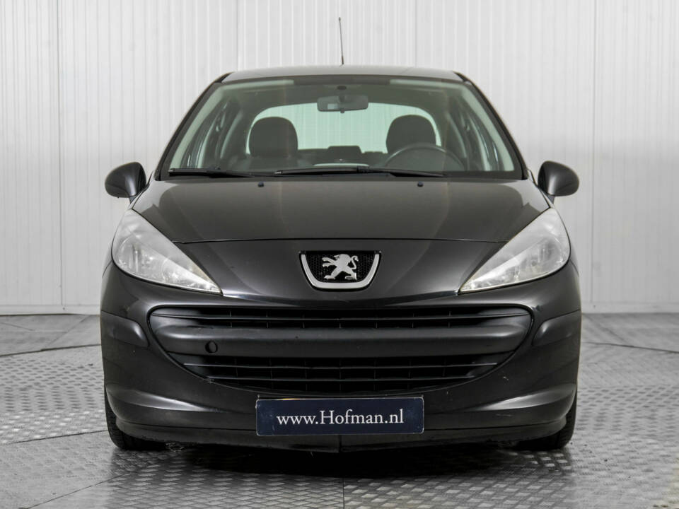 Imagen 14/49 de Peugeot 207 CC 1.6 VTi (2008)