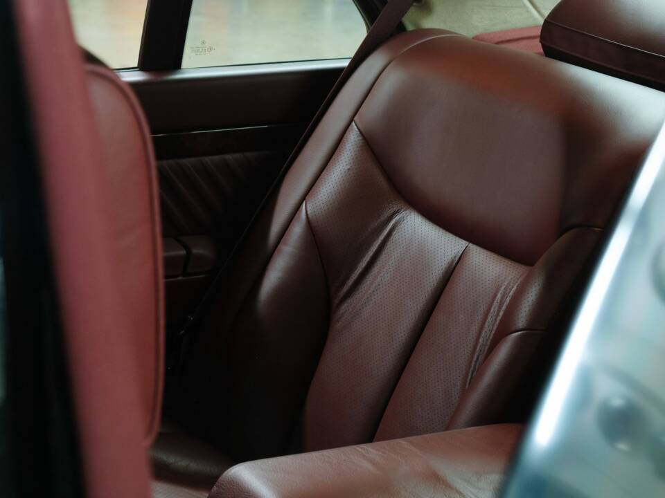 Bild 49/50 von Mercedes-Benz 500 SEL (1992)