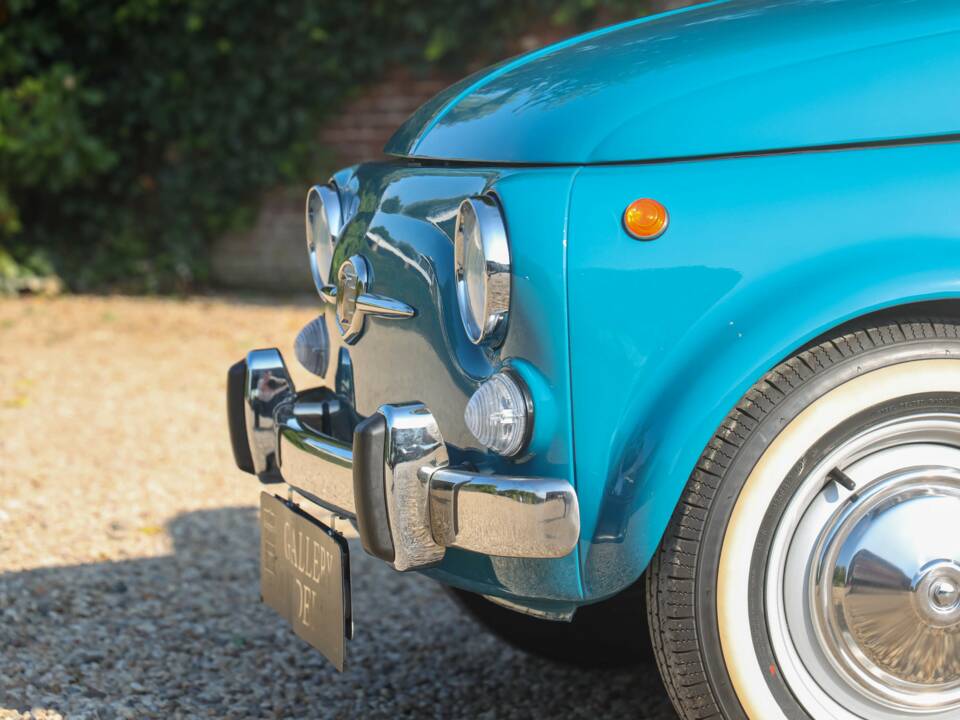 Bild 22/50 von FIAT 500 Moretti Minimaxi (1973)