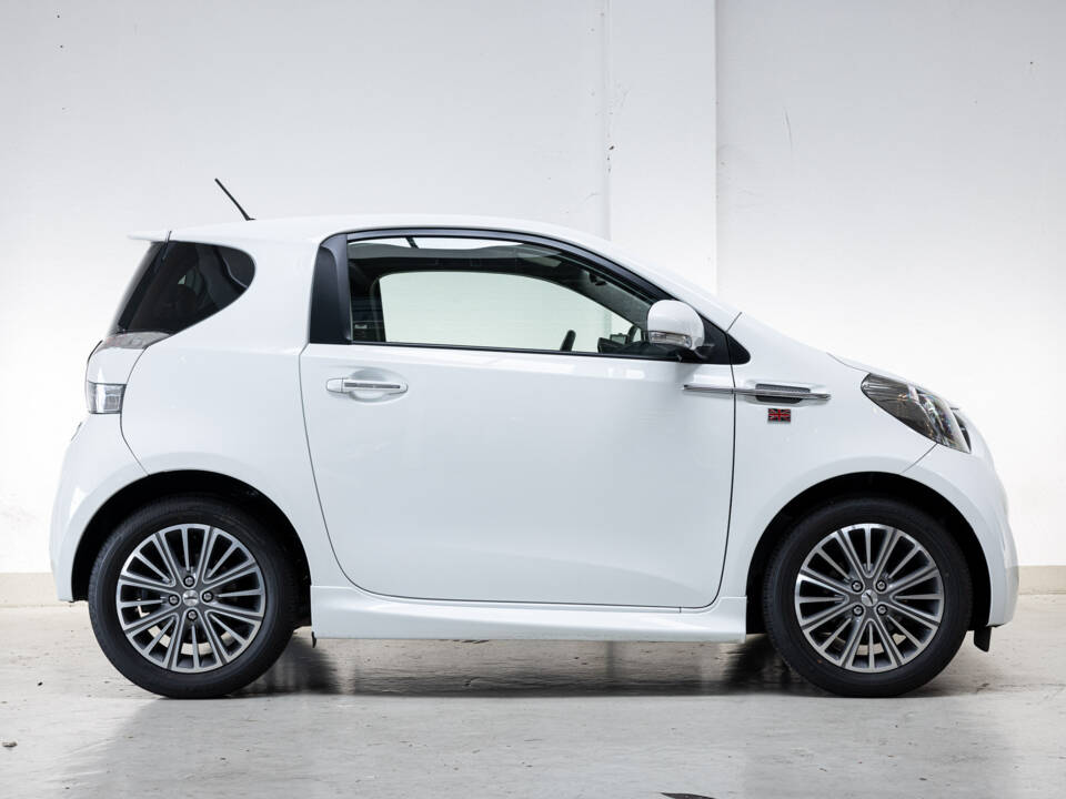 Bild 4/32 von Aston Martin Cygnet (2012)