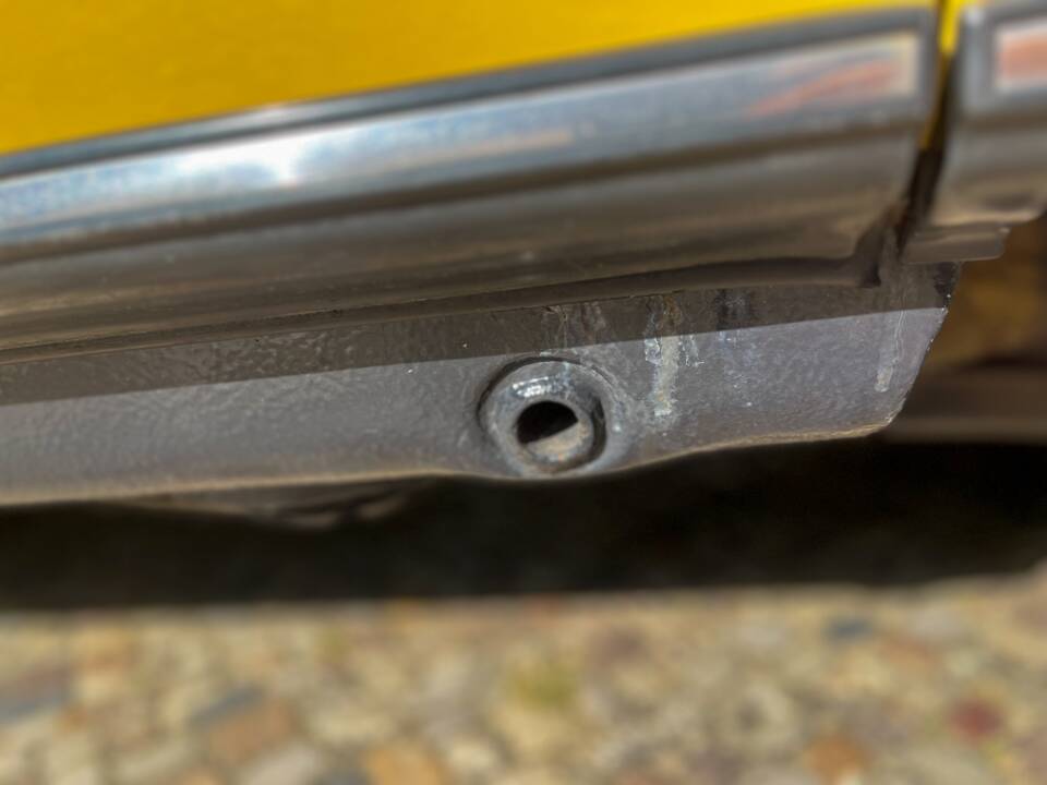 Image 87/139 of Mercedes-Benz 240 D (1978)