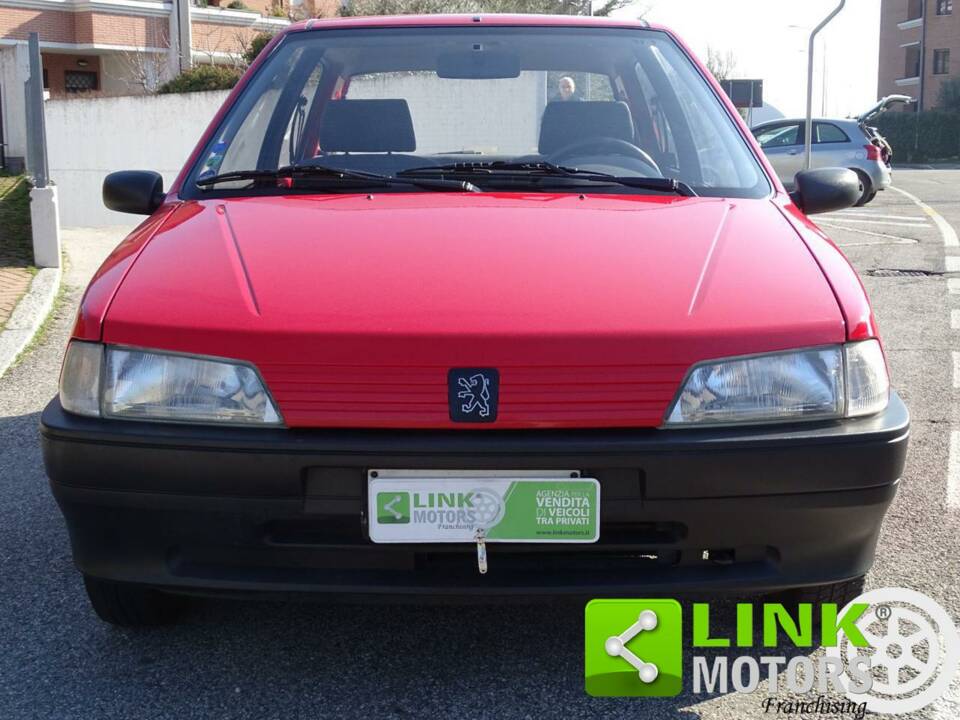 Bild 2/10 von Peugeot 106 1.0 (1993)