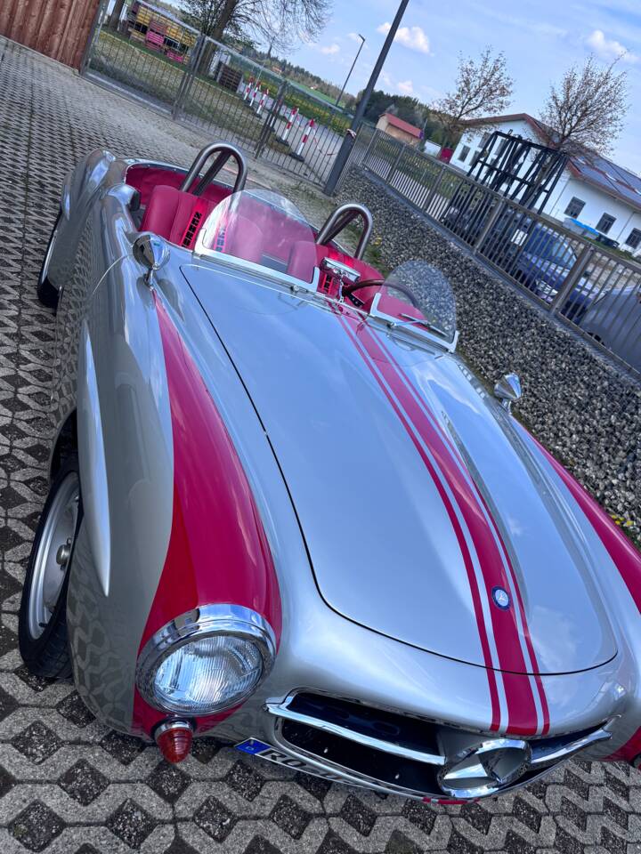 Afbeelding 2/62 van Mercedes-Benz 190 SL (1955)