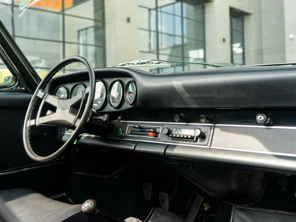 Image 33/51 de Porsche 911 2.4 S (1973)
