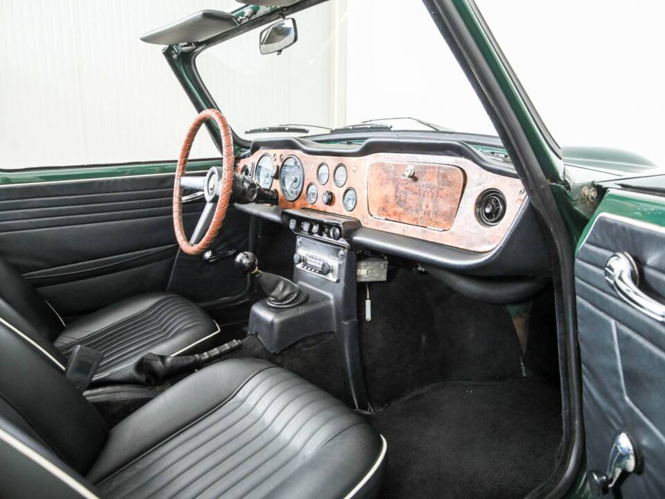 Imagen 12/50 de Triumph TR 5 PI (1968)