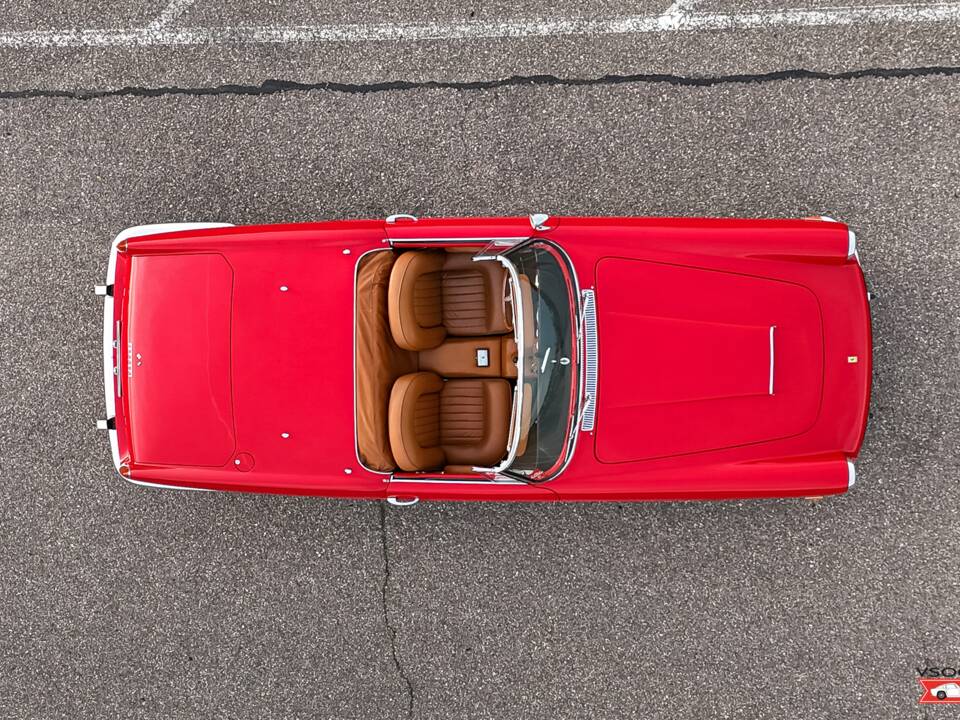 Image 23/30 de Ferrari 250 GT Cabriolet Pininfarina (1961)