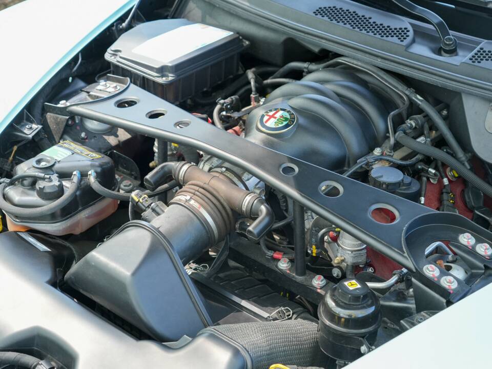 Image 26/40 of Alfa Romeo 8C Spider (2009)