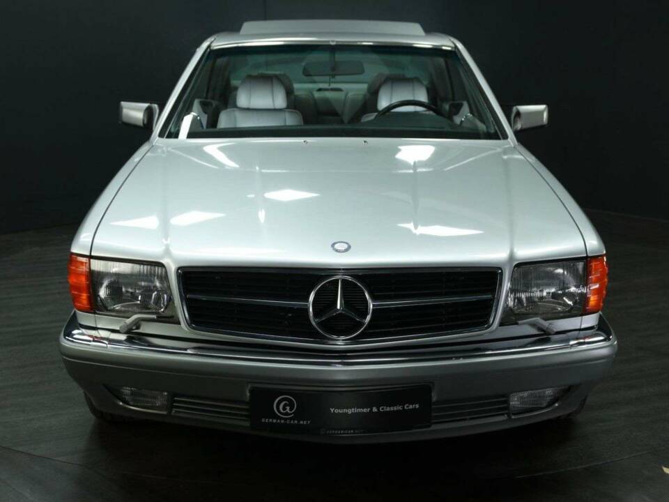 Afbeelding 9/50 van Mercedes-Benz 560 SEC (1991)