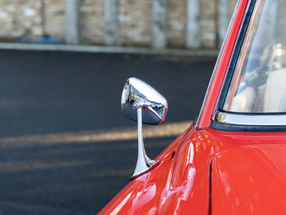 Image 22/43 of Mercedes-Benz 190 SL (1959)