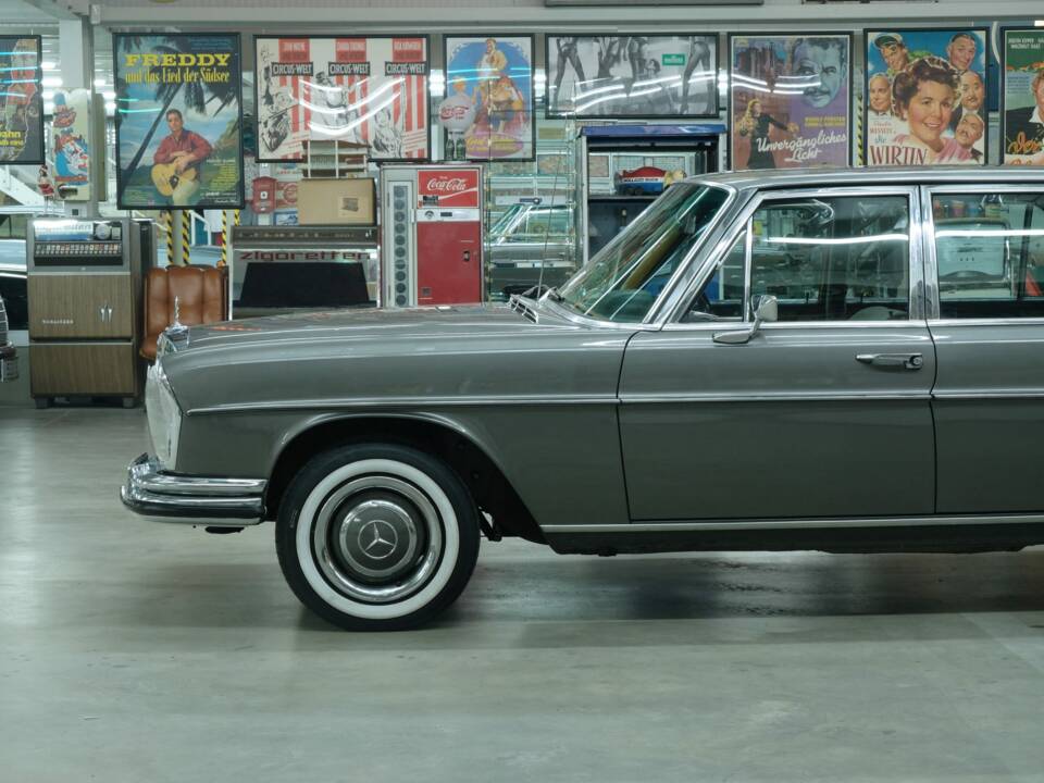 Bild 5/50 von Mercedes-Benz 300 SEL (1967)