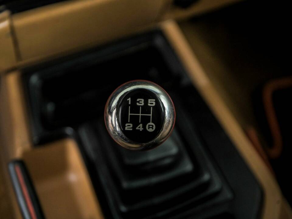 Bild 24/50 von Jeep Cherokee 2.8L V6 (1986)