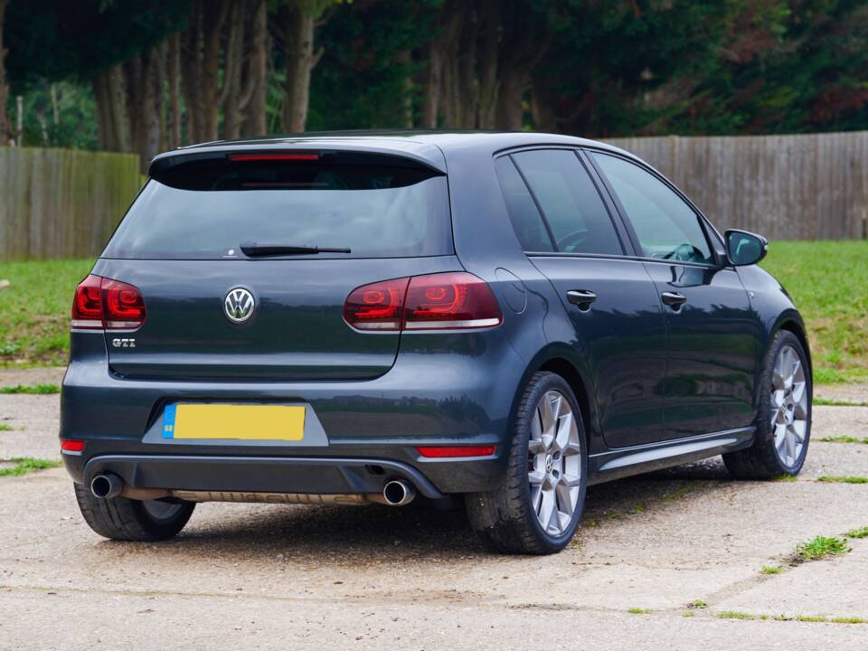 Image 3/50 of Volkswagen Golf VI GTI (2011)