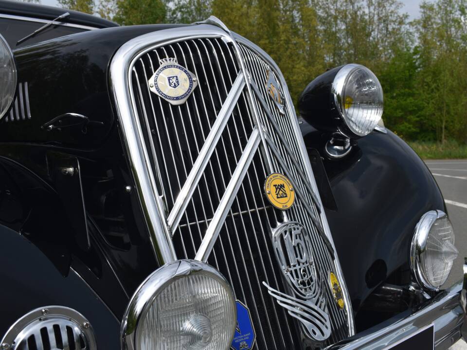 Image 5/57 de Citroën Traction Avant 15/6 (1950)