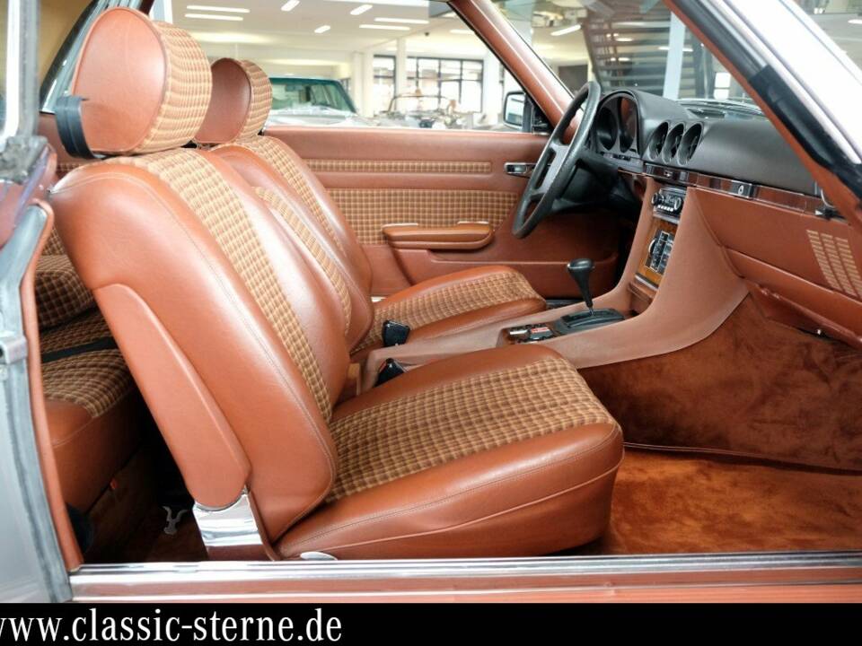 Image 12/15 de Mercedes-Benz 500 SLC (1980)