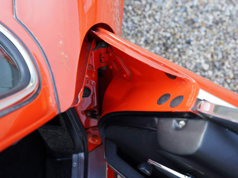 Image 49/50 of Porsche 911 2.2 T (1971)