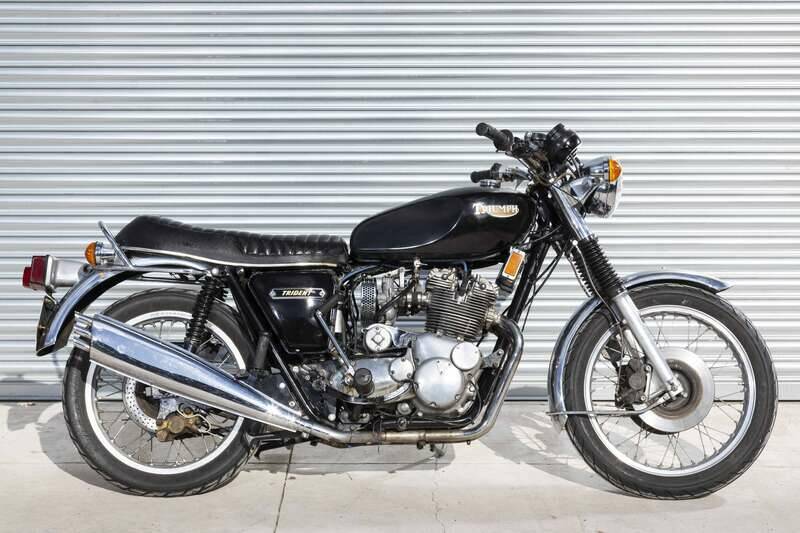 Bild 1/32 von Triumph DUMMY (1976)