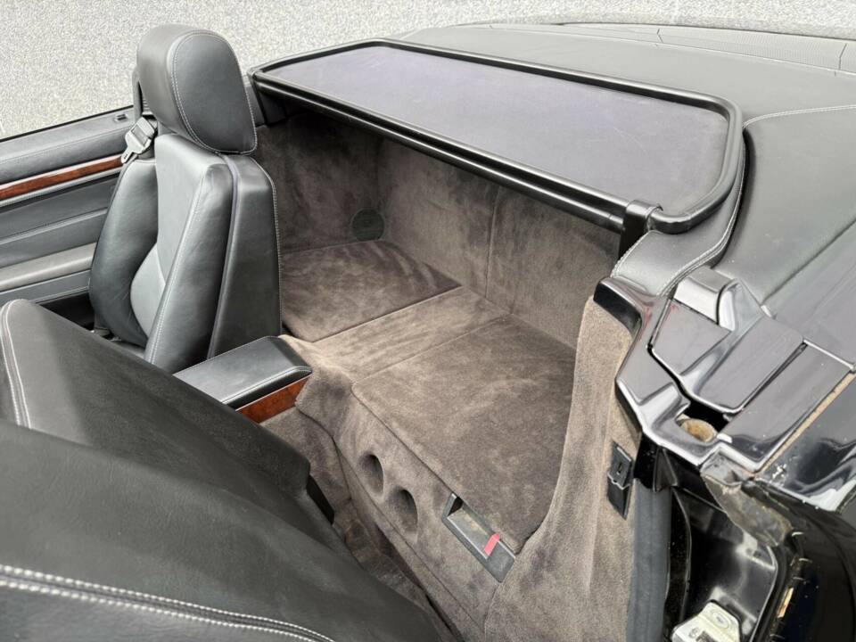 Image 30/50 de Mercedes-Benz SL 600 (1996)