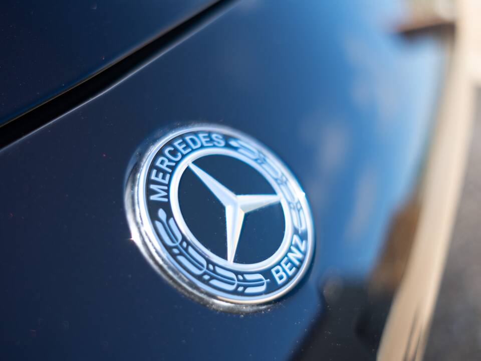 Image 17/85 of Mercedes-Benz CLS 450 4MATIC (2018)