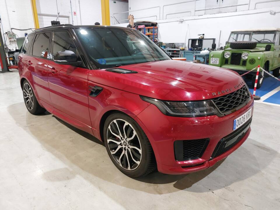 Immagine 2/19 di Land Rover Range Rover Sport Si4 (2018)
