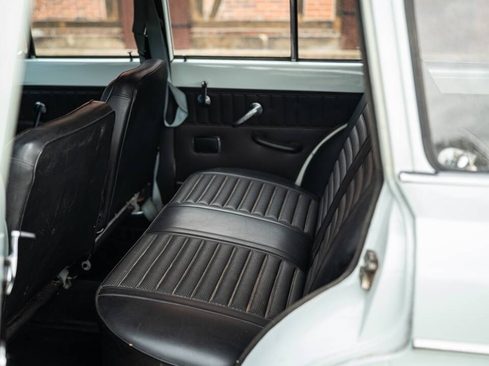 Bild 42/44 von Volvo P 221 (1968)