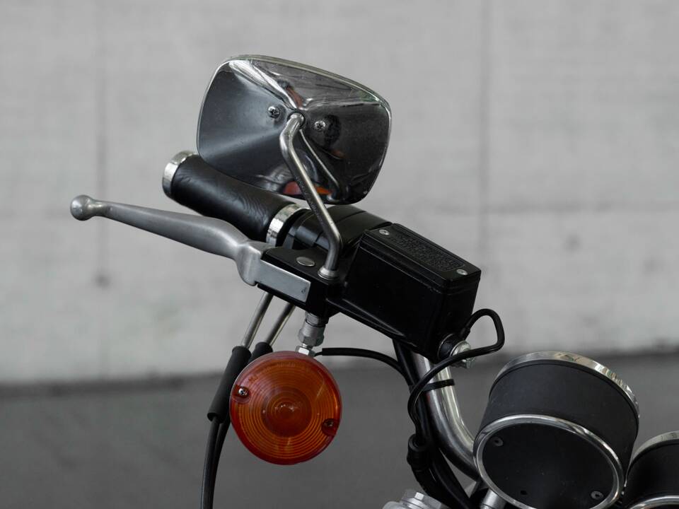 Image 8/24 of Harley-Davidson XLH 1200 Sportster (1995)